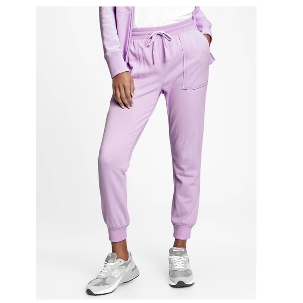 GAP | Vintage Soft Joggers | Purple Lilac Bloom | Small - SOLD OUT ELSEWHERE
